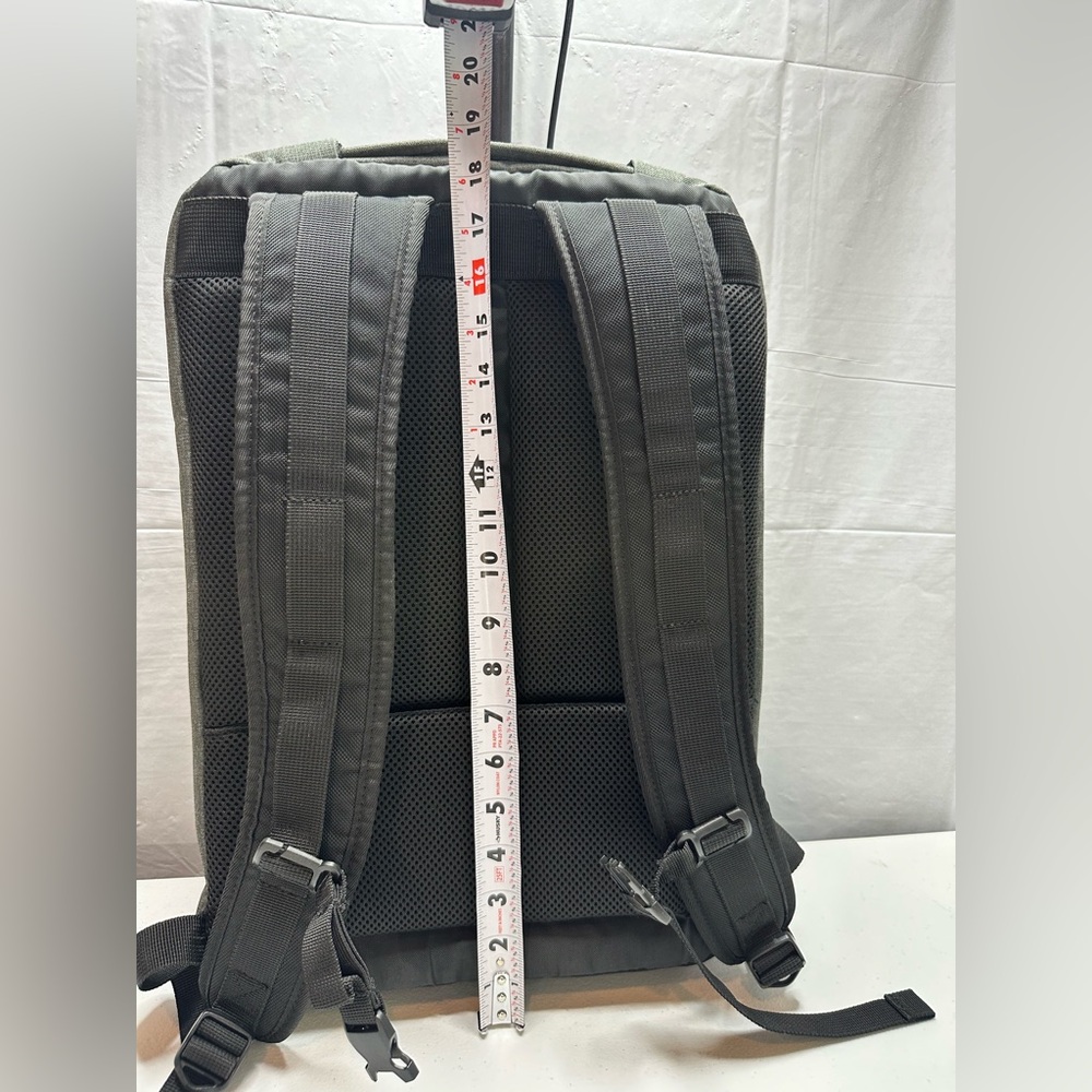 eBags EB2146-16 USB Travel Professional Slim Laptop Backpack Gray W/ Orange Int. - Picture 12 of 16